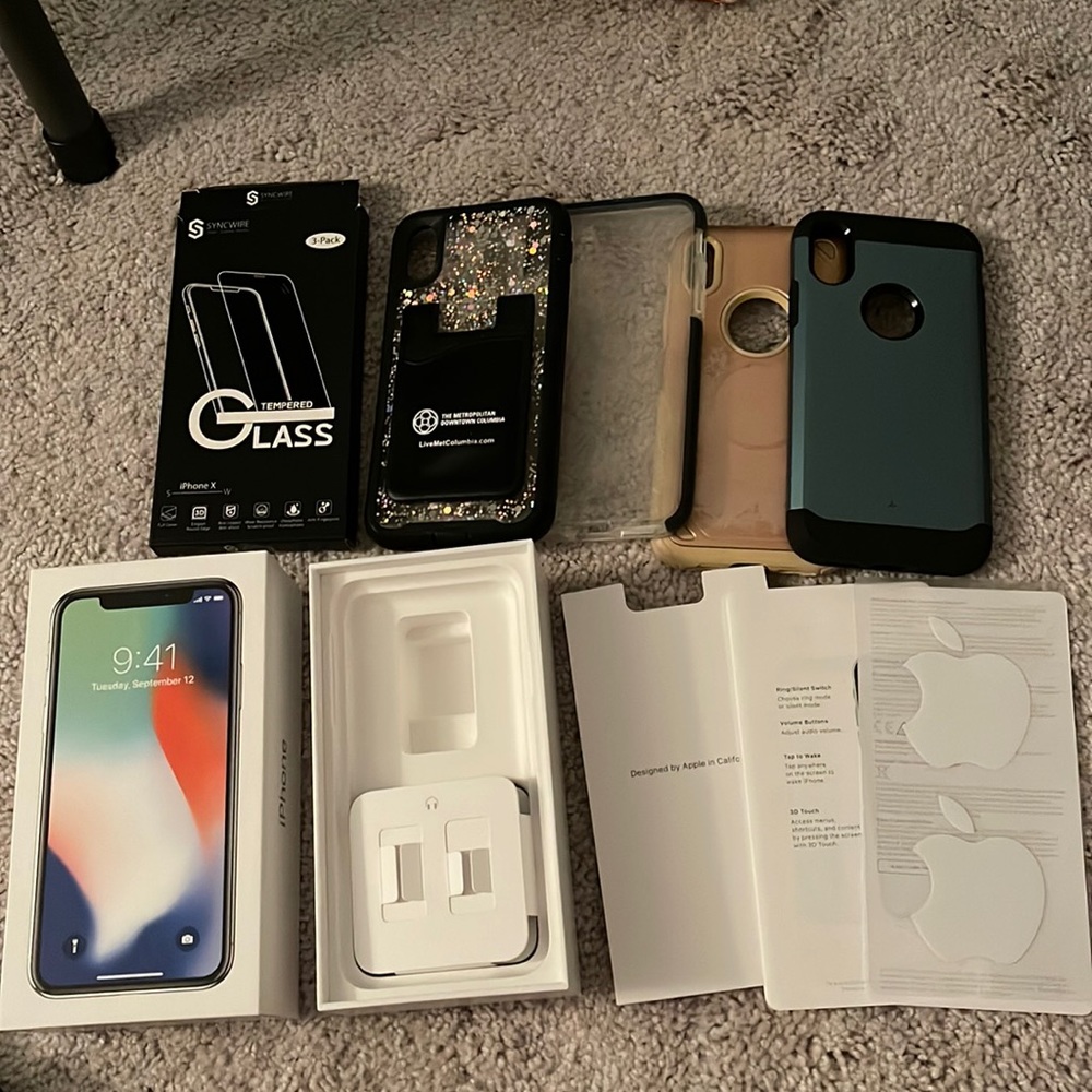 iPhone X empty box